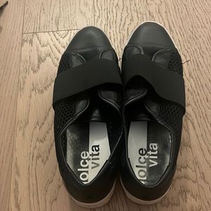 Dolce Vita slip on sneakers